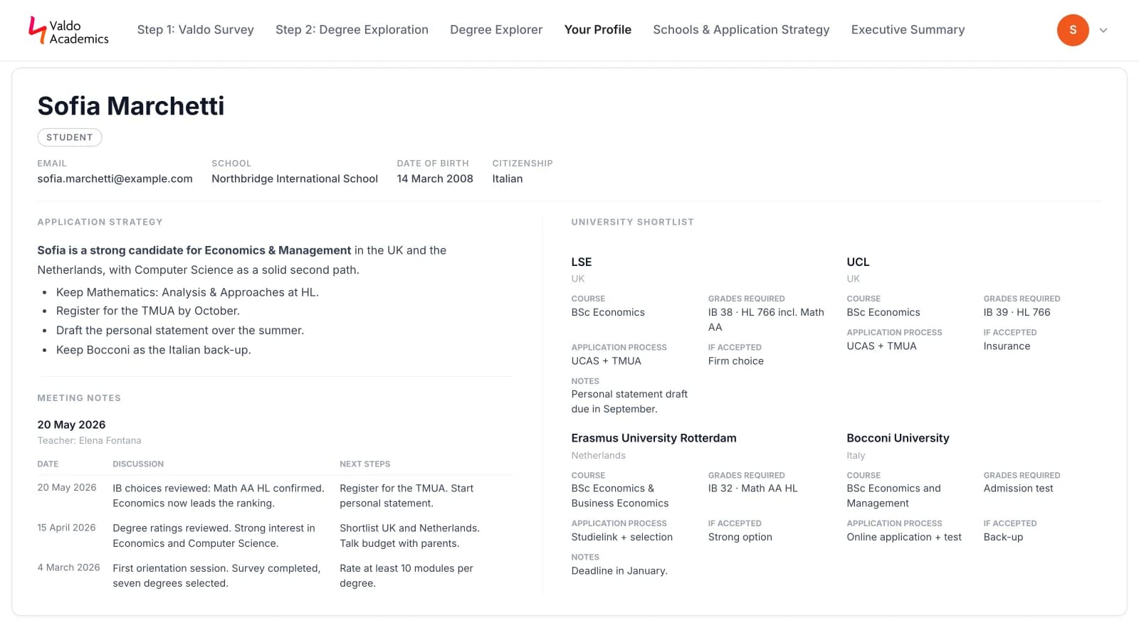 Printable student dossier with profile, application strategy, meeting notes and university shortlist